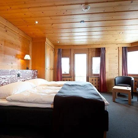 Hotel Landhaus Estalagem Saanen